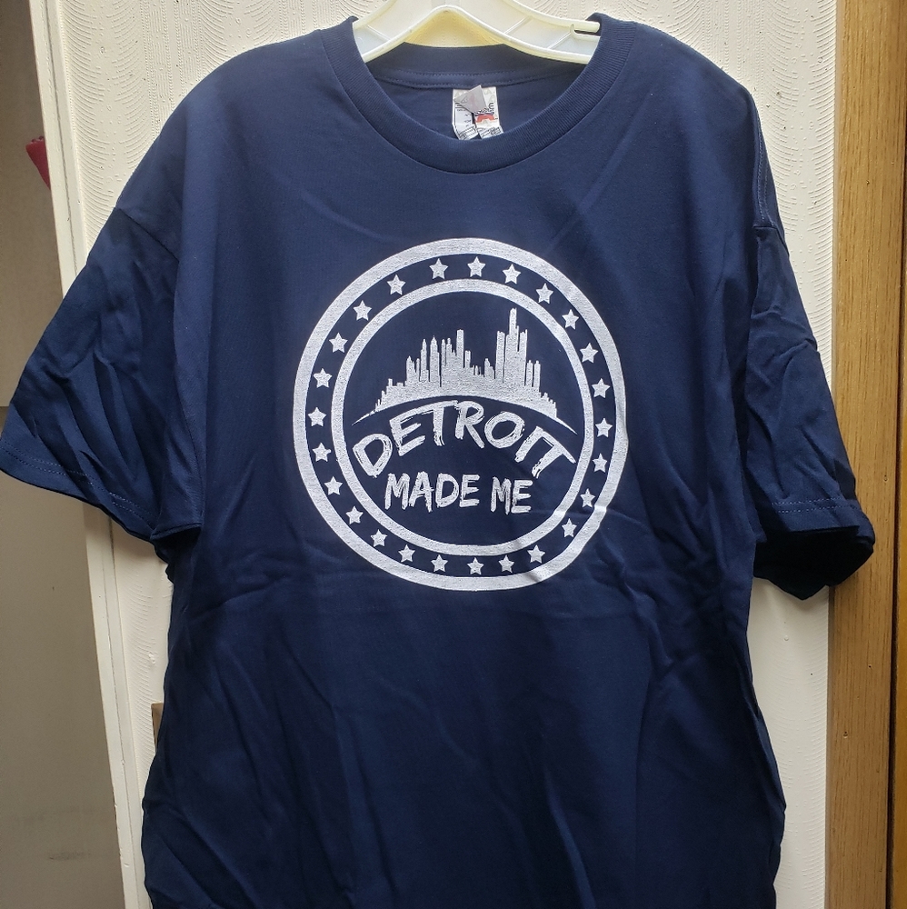 Men's Detroit tshirt